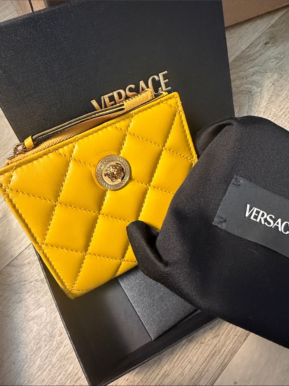 Buy Now- Versace wallet with box